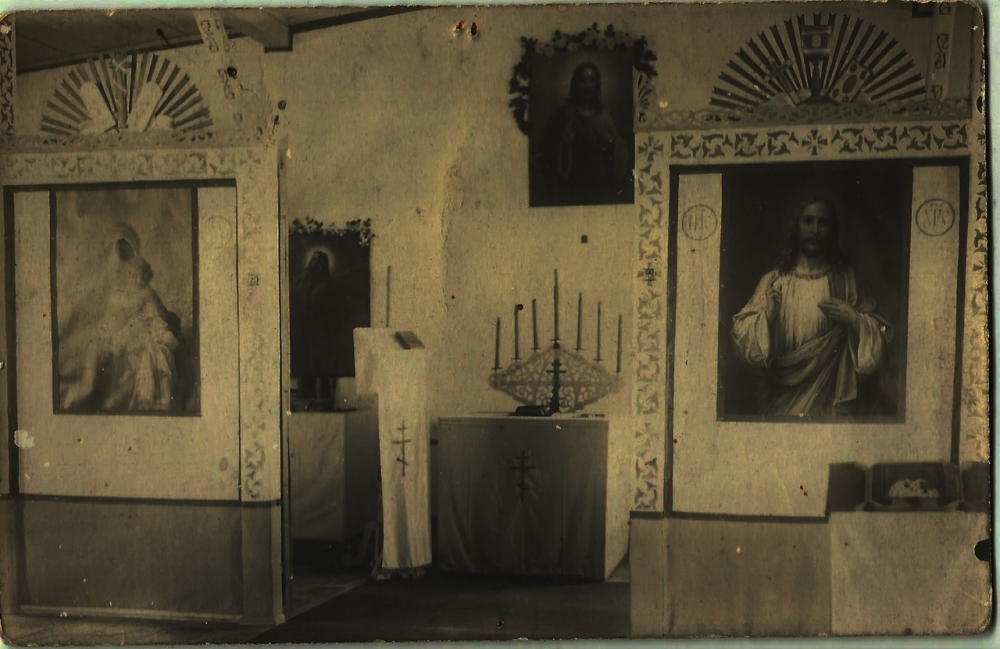 Вышний Волочёк. Предполагаемое фото интерьера Никольского храма. Коллекция Д. Ивлева 